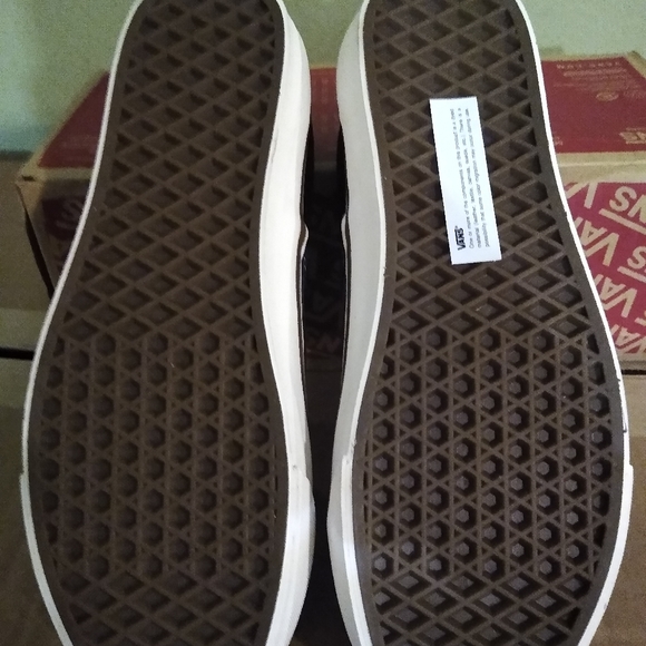 This an Unisex Vans Classic Slip On 9 (Anaheim fac - Picture 5 of 5